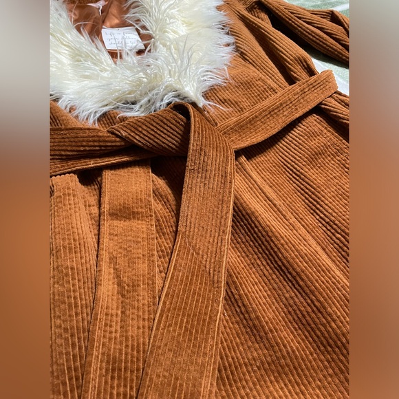 Show Me Your Mumu Penny Lane Coat Sienna Corduroy Jacket Faux Fur Trim NWT - Picture 11 of 15